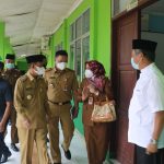 Bupati Lampura Tinjau Pelaksanaan Pembelajaran Tatap Muka Terbatas Tahun Ajaran 2021-2022 di SMPN 7 Kotabumi