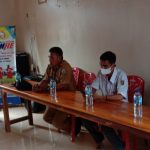 BLT Dana Desa Disalurkan, Bhabinkamtibmas Kawal Penyaluran di Way Tuba