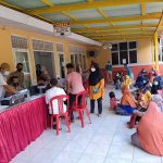 Polsek Buay Bahuga Beri Pengamanan Vaksinasi di Puskesmas Sukabumi