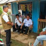 Bupati Adipati Serahkan Bantuan Logistic Kepada Warga Korban Banjir Di Rebang Tangkas Melalui BPBD Way Kanan