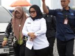 Diguyur hujan, Ela Azwar tetap semangat ikuti Gladi Pelantikan Kepala Daerah Terpilih